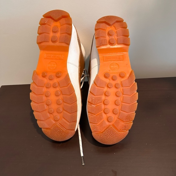 Timberland Tan/White Leather Ankle Boots Size 7. - Picture 3 of 5